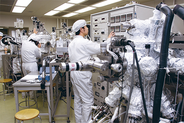 Nanomaterials Microdevices Research Center