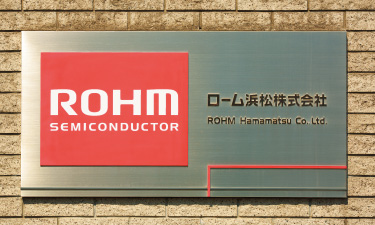 ローム株式会社／1954年、炭素皮膜固定抵抗器の開発・販売を行う東洋電具製作所として創業。