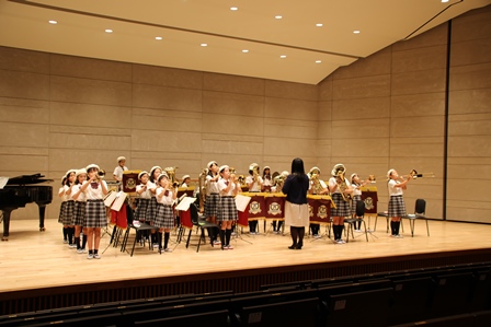 菅北小学校ジュニアバンドの迫力ある演奏
