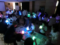 幻想的な光を鑑賞